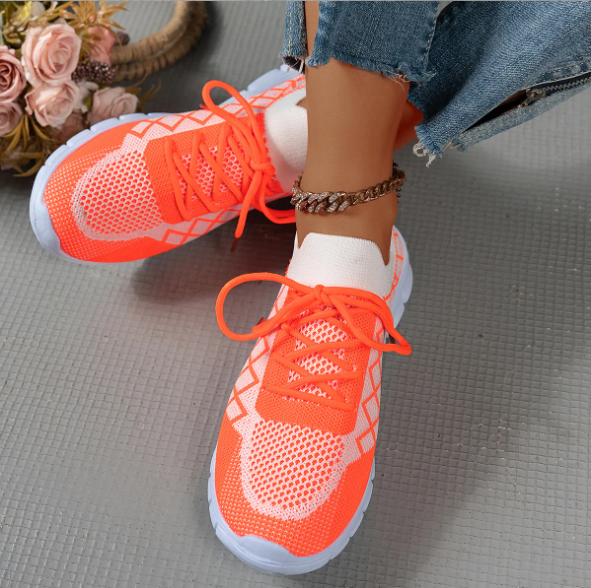 Blokk Flyknit Sneakers